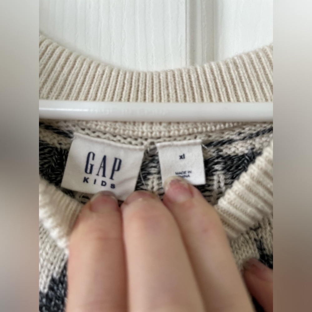 Gap XL sweater dress with grey design - Picture 4 of 8